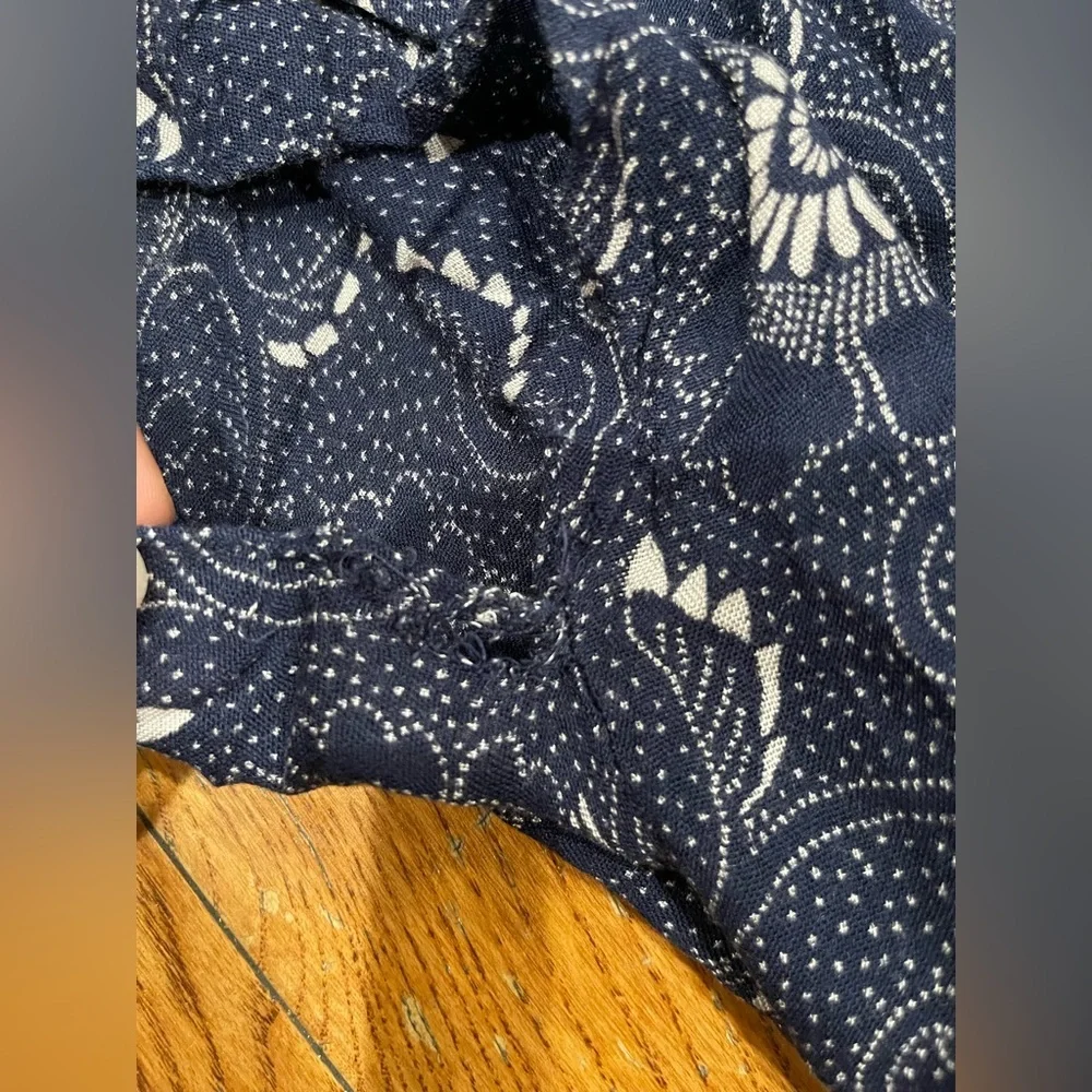 LOFT Navy and White Floral Fabric - Picture 3 of 6